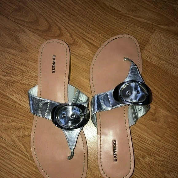 Express‎ Sandals Thongs Silver Metallic Women’s Size 8 - Picture 4 of 8